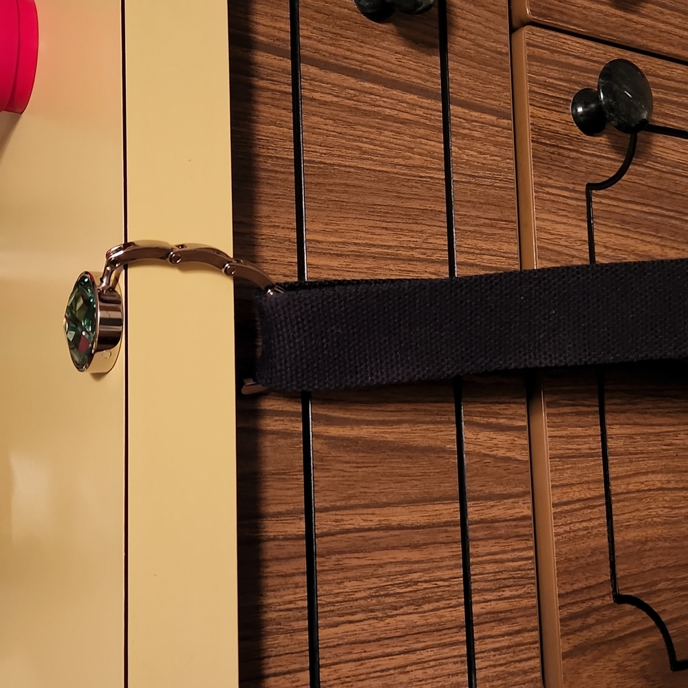 Hot Topic Jewel Purse Hook - Picture 5 of 5